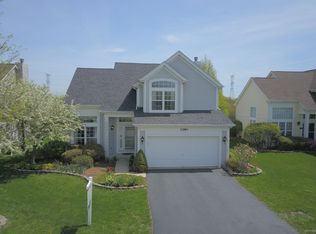 1280 Pennsbury Ln, Aurora, IL 60502