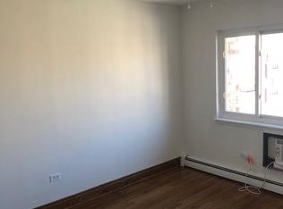 8641 W Foster Ave #3B, Chicago, IL 60656