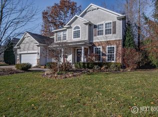 16911 Birchview Dr, Nunica, MI 49448