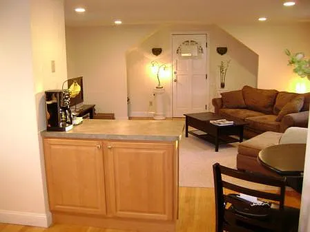 Hillcrest Cir — Photo 4