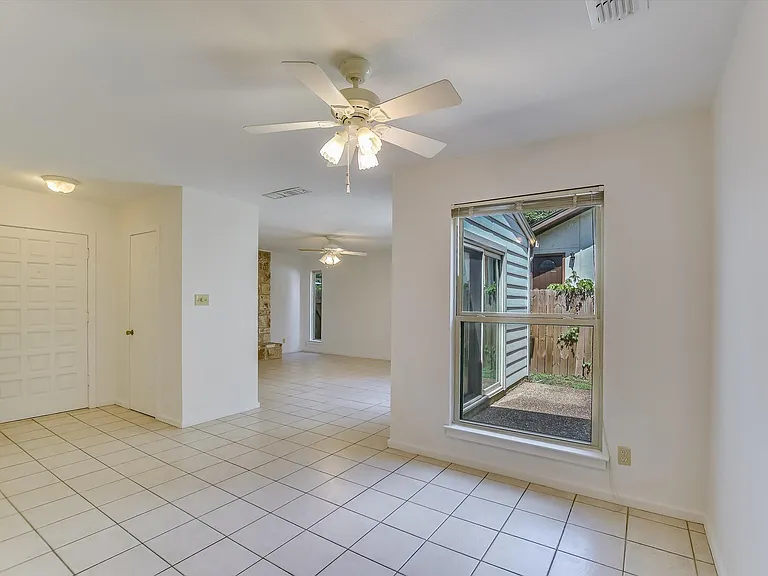 8121 Ceberry Dr #A — Photo 5