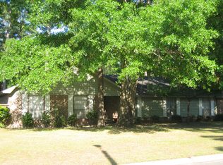 708 Woodridge Dr, Savannah, GA 31410