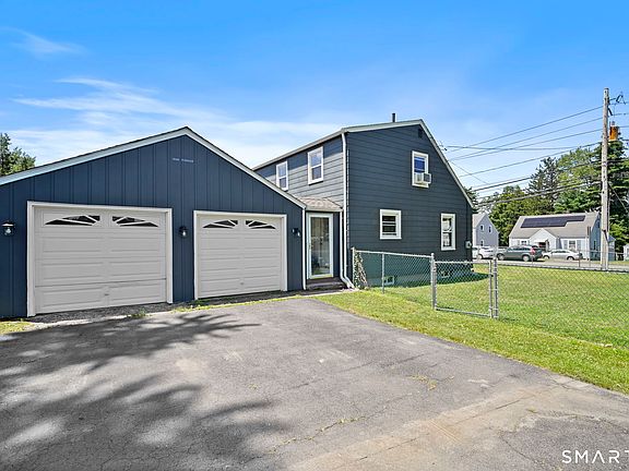 3rd image of 861 Tolland Street