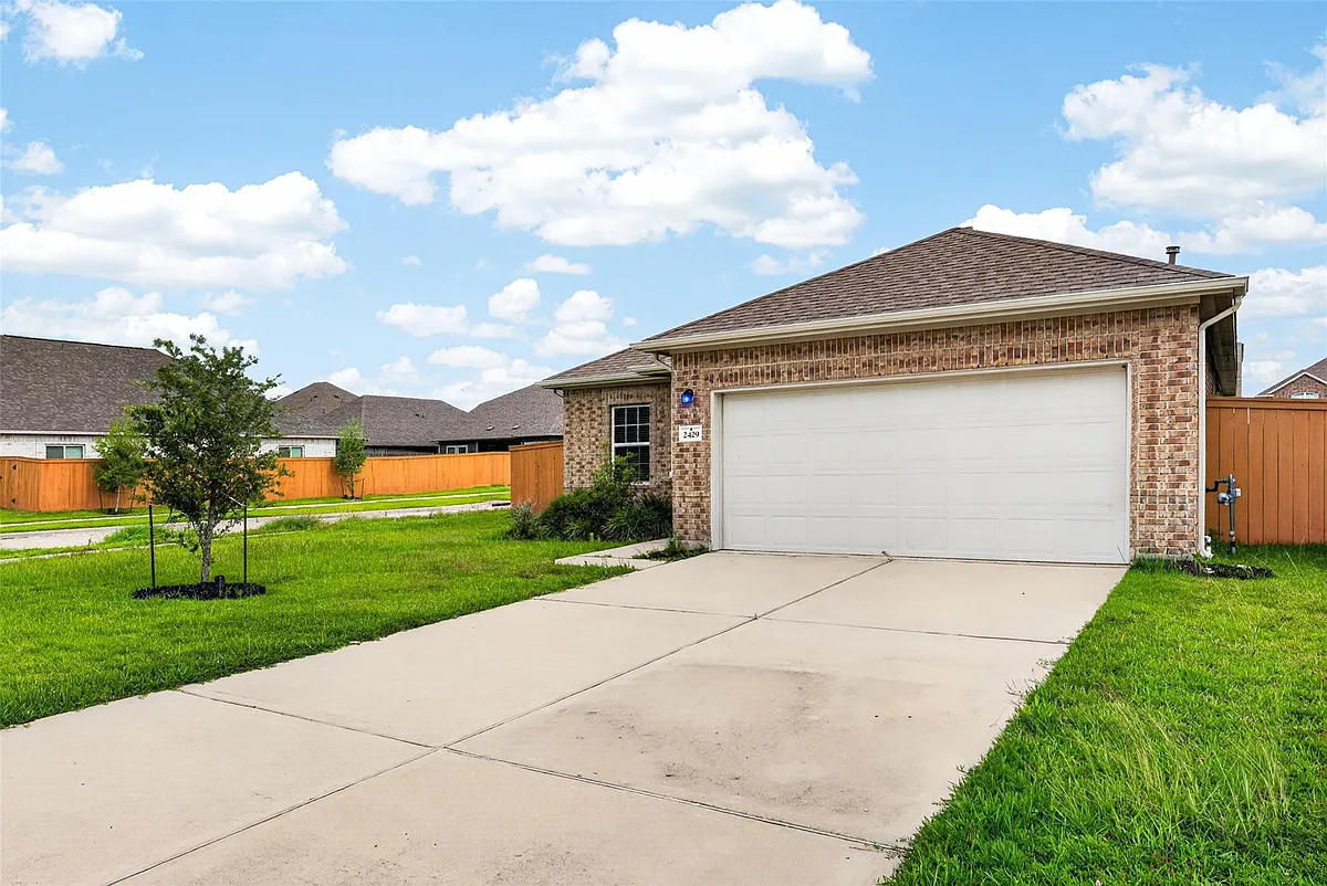 Building Photo - 2429 Abbot Brook Dr