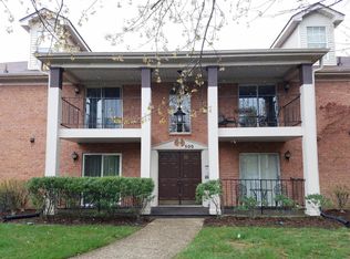 508 Forest Park Rd, Louisville, KY 40223
