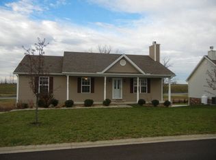 2523 Magnolia Ct, Maysville, KY 41056