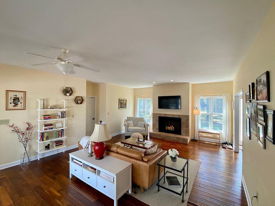 2085 Youngs Rd, Vass, NC 28394 Zillow