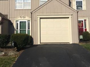 55 Monmouth Dr, Cranberry Township, PA 16066