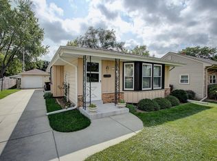 11901 W Cathedral Ave, Wauwatosa, WI 53226