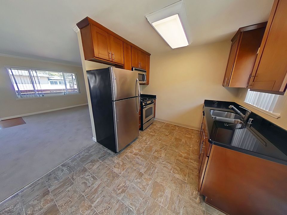 1st image of 782 Coleman Ave APT G