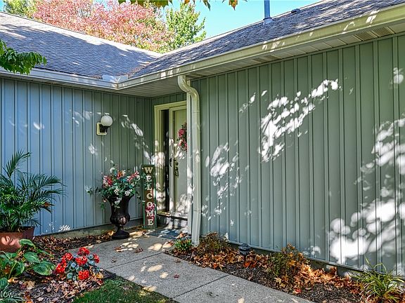 2nd image of 1536 Iris Glen Dr