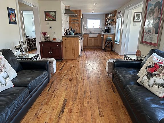 4th image of 808 Indian Trail Blvd