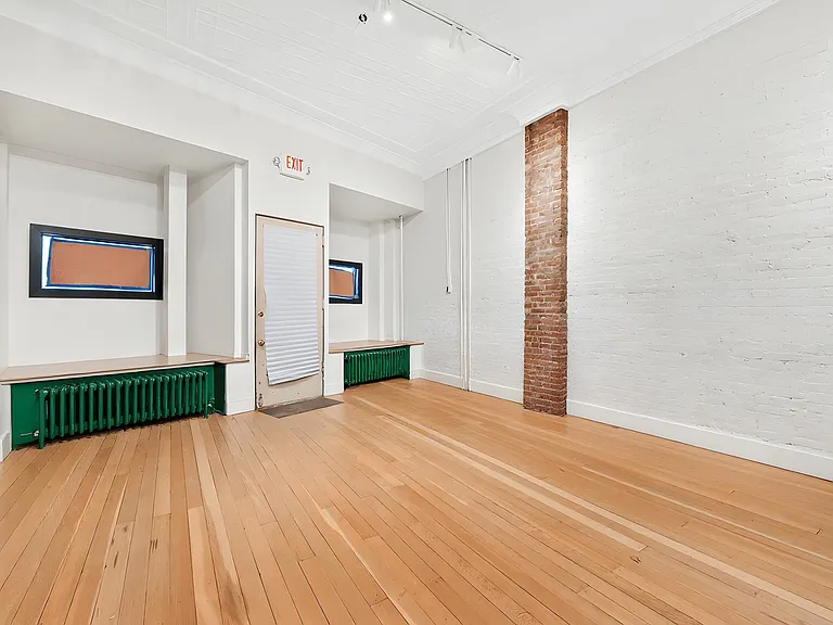 186 Ocean Ave #JC — Photo 4
