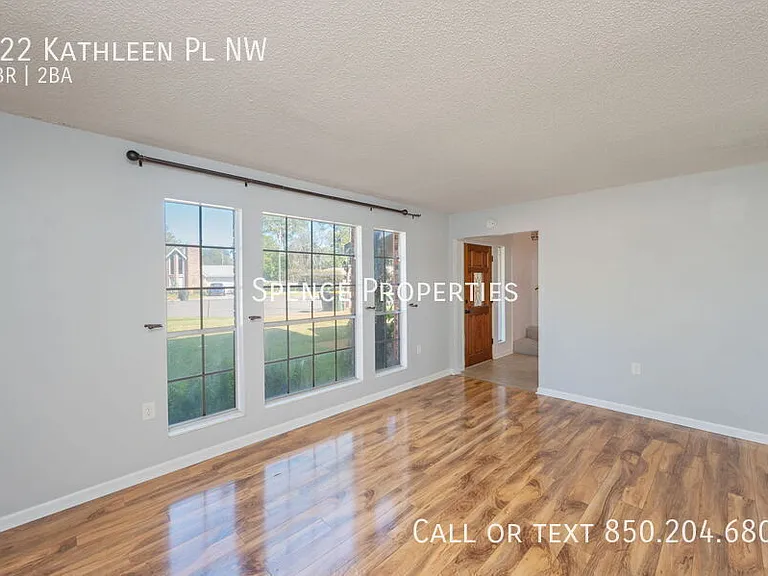322 Kathleen Pl NW — Photo 16