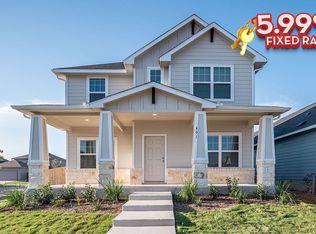 401 Clearlake Dr, Hutto, TX 78634