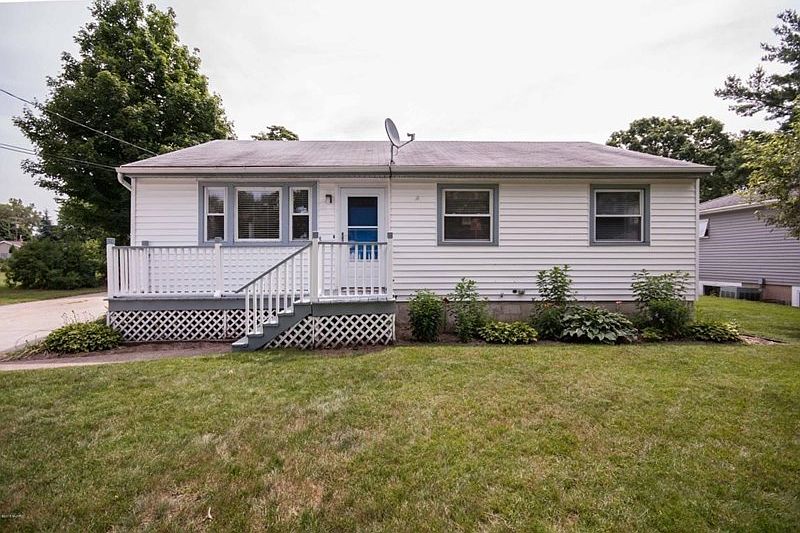 1st image of 5516 Claudia Ave SE