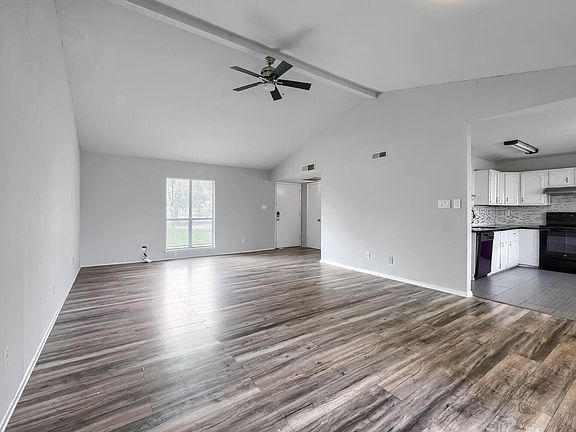 3rd image of 6923 Jeb Stuart Dr