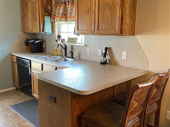 5th image of 304 Tecumseh Meadows Dr
