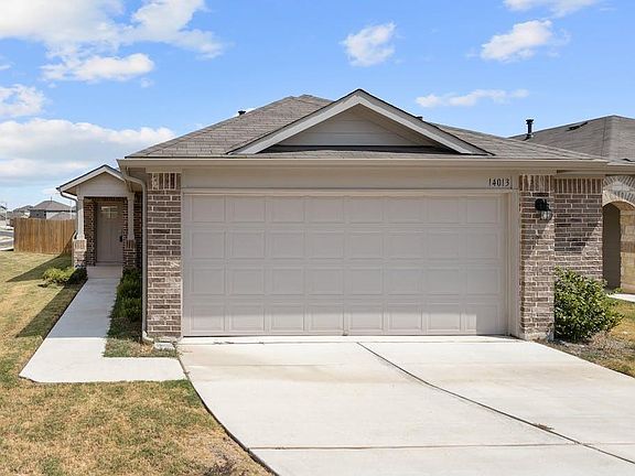 3rd image of 14013 Heywood Dr