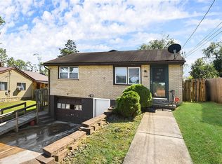 6378 Lowell Dr, Verona, PA 15147