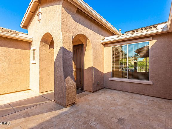 3rd image of 42976 W MORNING DOVE Lane