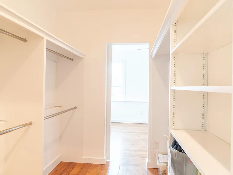 2519 Northwood Ave — Photo 12