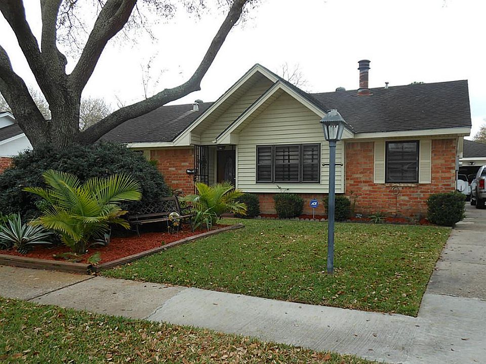 1st image of 11830 Kirkbriar Dr