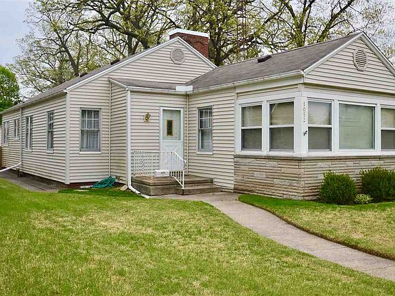 2nd image of 1052 Goodland Ave
