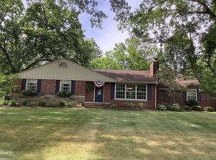 480 Beech Row Dr, Barberton, OH