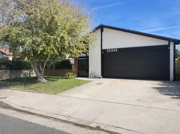 25444 Via Pacifica, Santa Clarita, CA 91355