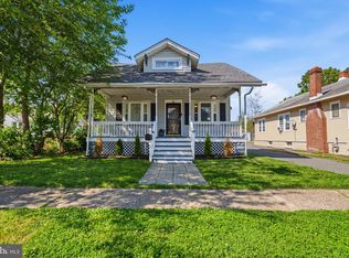 15 Elmhurst Pl, Wilmington, DE 19804