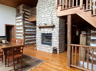 110 Bayer Rd, Hermann, MO 65041