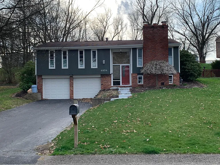 4834 Spring Valley Dr — Photo 1