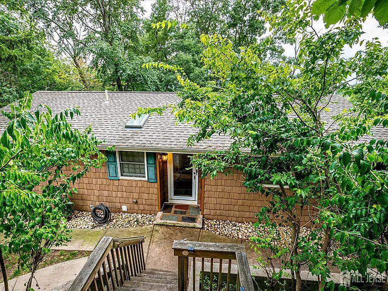 23 Cardownie St — Photo 38