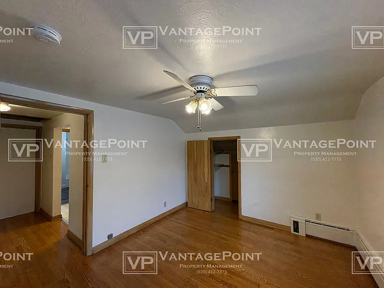 122 1/2 S Oneida St — Photo 11