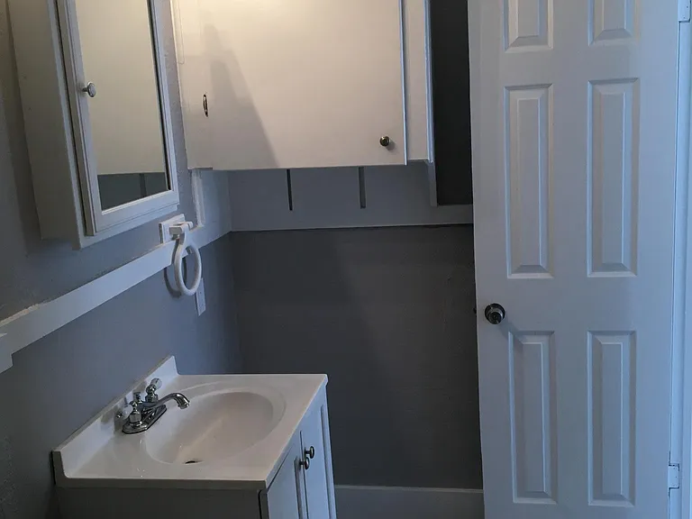1335 SW Jennings Ave — Photo 5