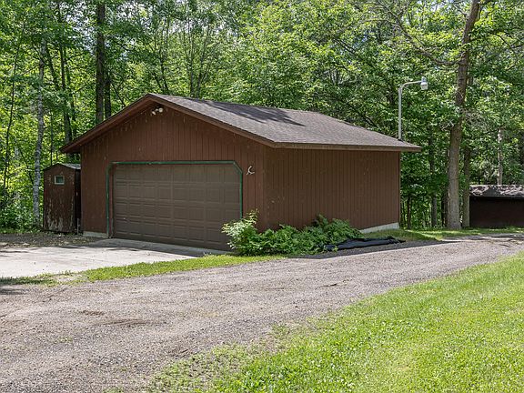 4th image of 1704 Muskie Bay Rd NE
