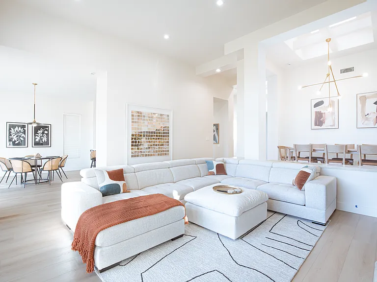 781 Box Canyon Trl — Photo 3