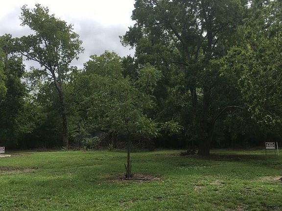 3rd image of 311 Eve St Lot 9B