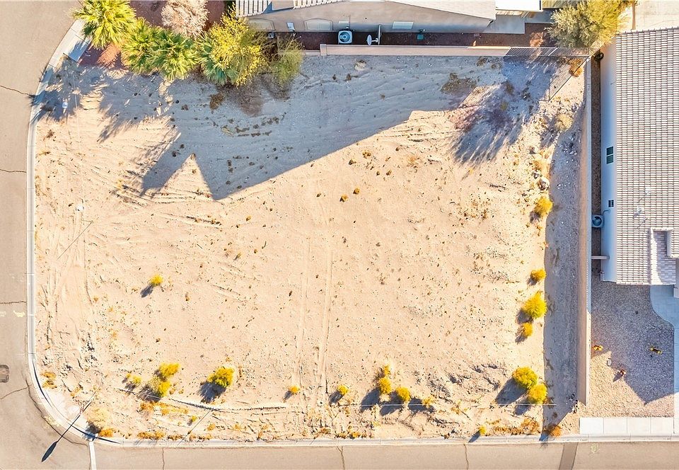 2nd image of 0000 Mesa Vista Place