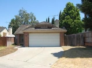 8065 Lomand Ct, Sacramento, CA 95828