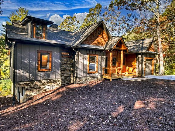 57th image of 382 Pocaset Dr