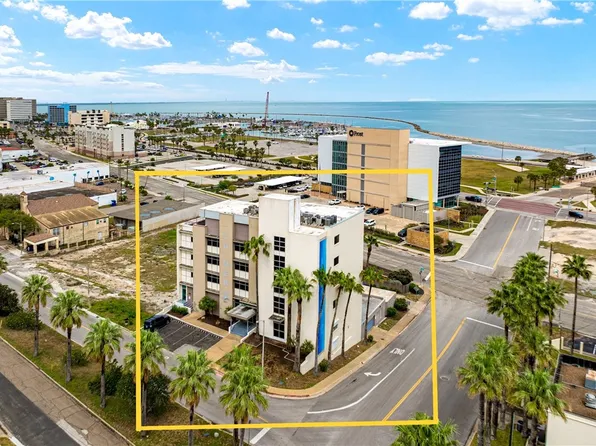 520 S Chaparral St APT 1, Corpus Christi, TX 78401