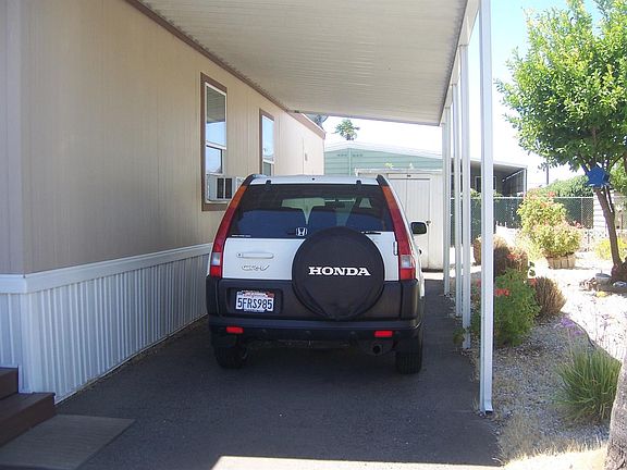 3rd image of 8181 Folsom Blvd Space 18
