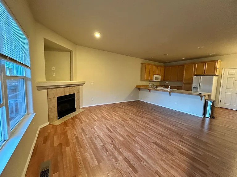 3162 NW Shooting Star Dr — Photo 5