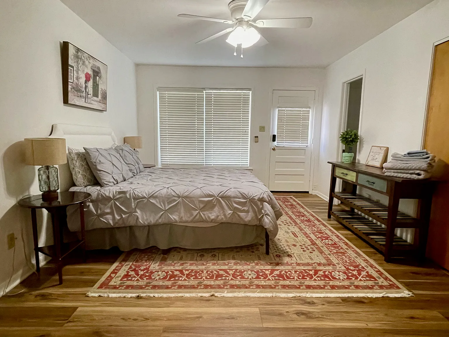 4 bed, 1830 sqft, $4,000 — Photo 4