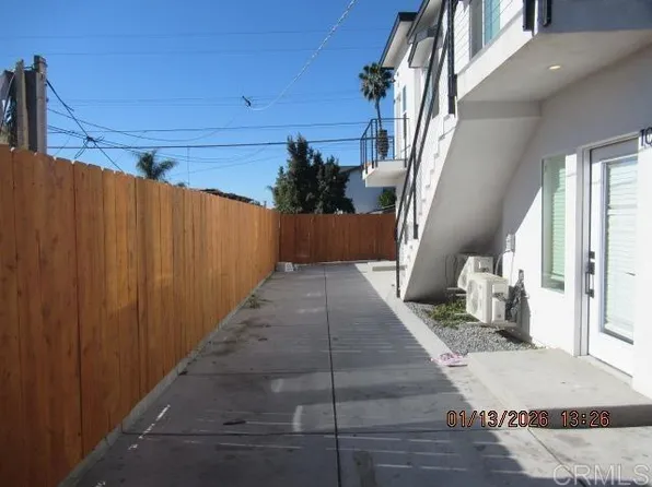 324 S Pardee St #202, San Diego, CA 92113