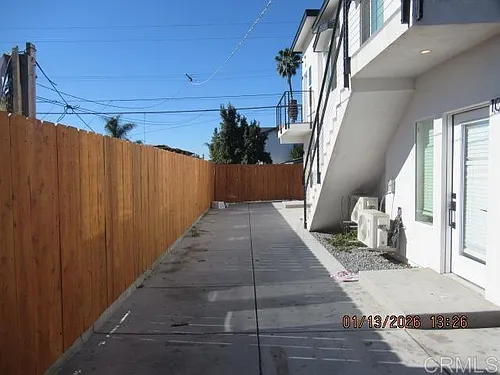 324 S Pardee St #202 Photo 1