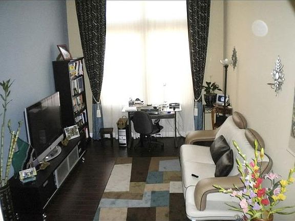 5th image of 57 Alice St Unit B