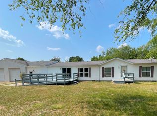 46 67th St, South Haven, MI 49090